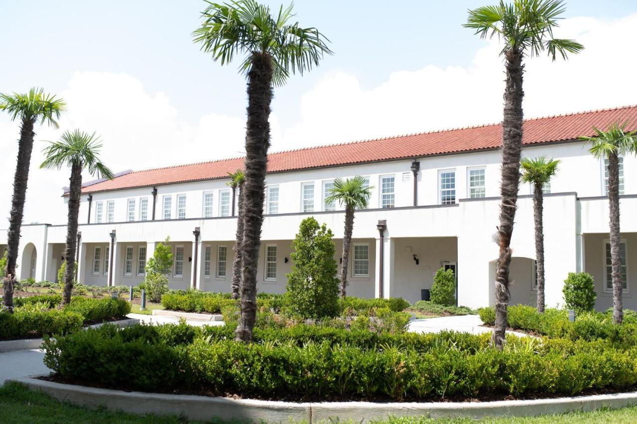 Centennial Plaza Resort Gulfport Exteriör bild